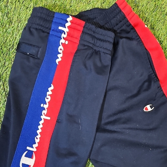 Champion Mens Size M Navy and Red Joggers RARE - Picture 3 of 7